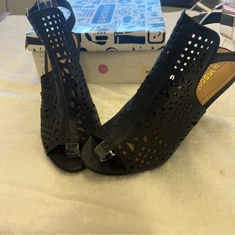 Bamboo Mash Block Heel‎ Cutout Peep Toe Bootie Sz 8 EUC